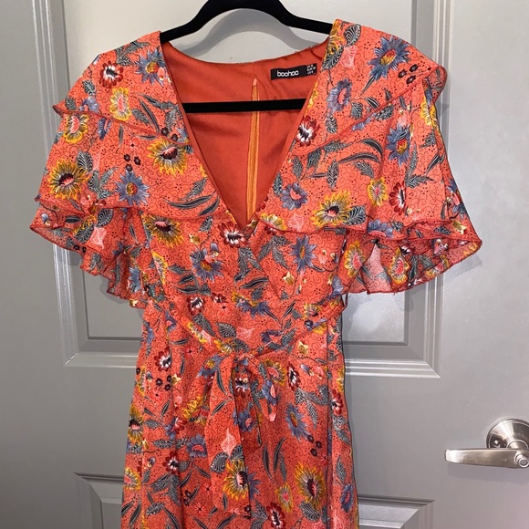 BOOHOO Ruffled Tea Dress - Picture 2 of 5